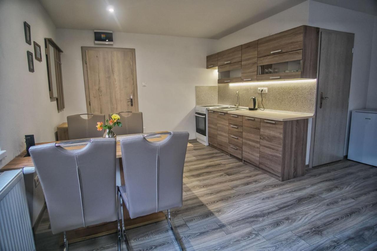 Hodruša Bike Apartments 3 מראה חיצוני תמונה